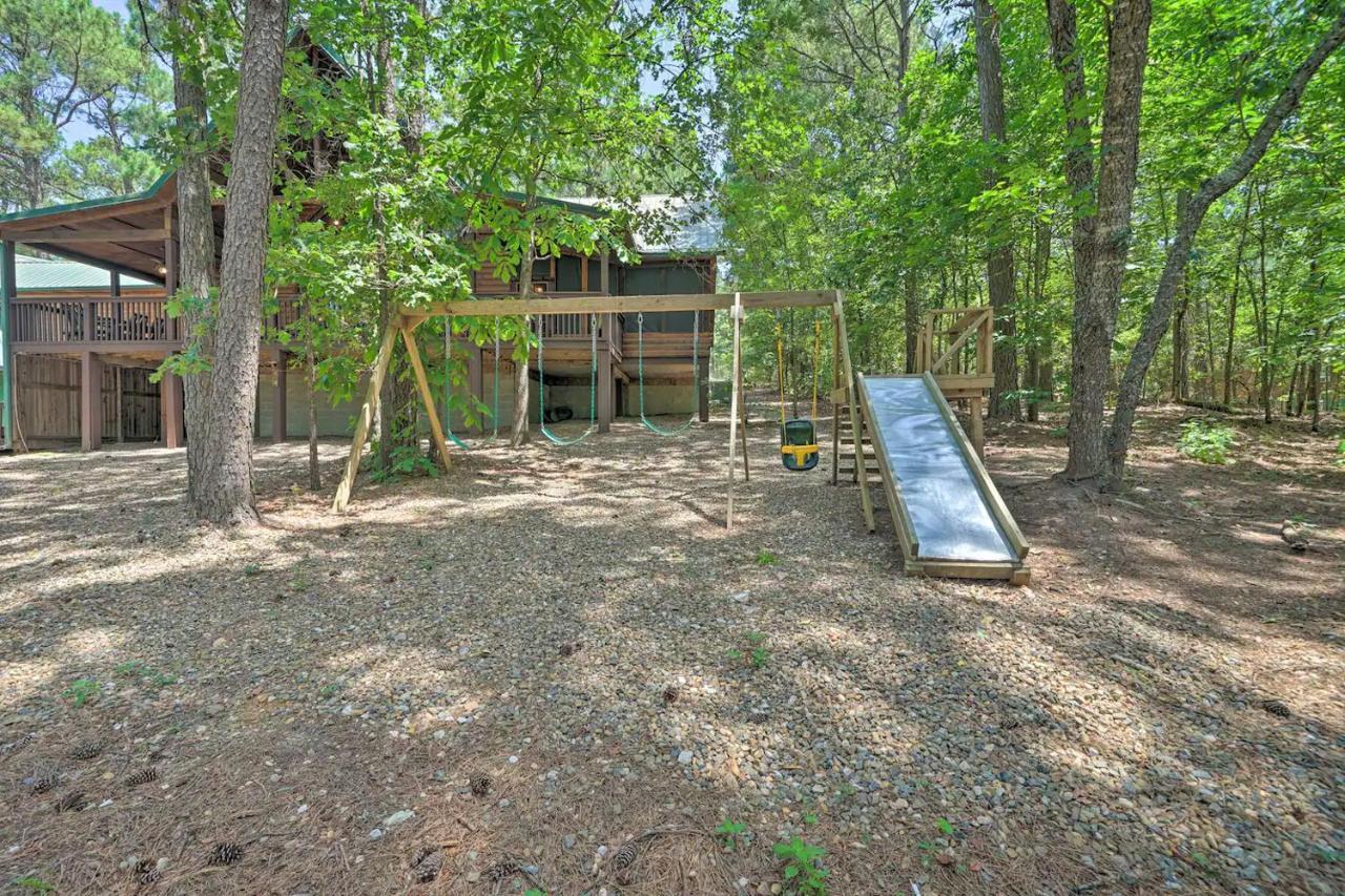 بروكن بو The Eastwood Spacious Retreat With 4 King En-Suites - Hot Tub - Pet-Friendly - Cozy Fire Pit - Prime Location - Multi-Family المظهر الخارجي الصورة